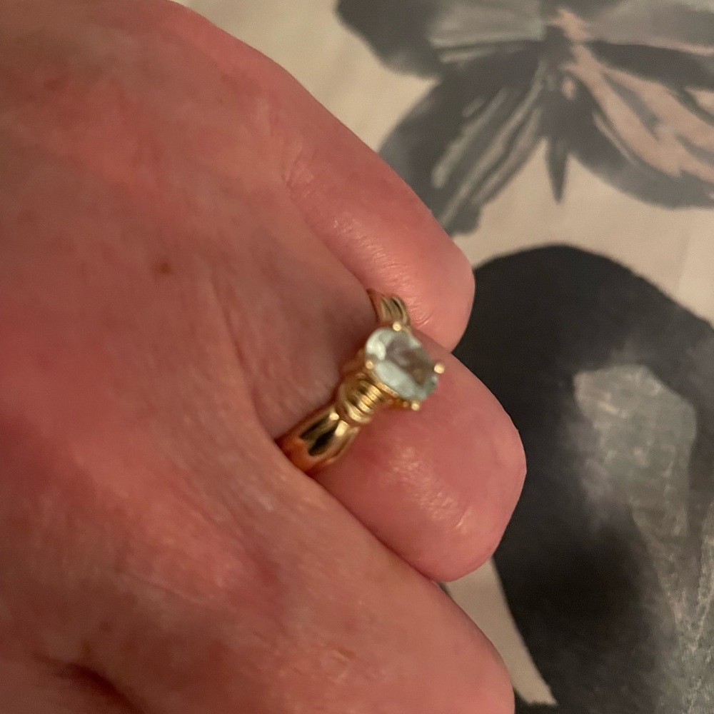 14K Yellow Gold Aquamarine Ring, 7 1/2 - Picture 10 of 10